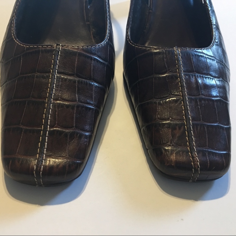 ๐ด SOLD - Danelle Shoes Size 7.5 - Picture 5 of 8